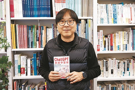 増補改訂版 英語力を鍛えたいのなら、あえて訳す！」の著者、山本史郎