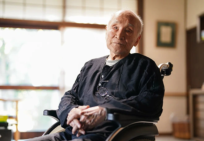 としたろうさん スライドショー】詩人の谷川俊太郎さん死去 92歳 「二十億光年の