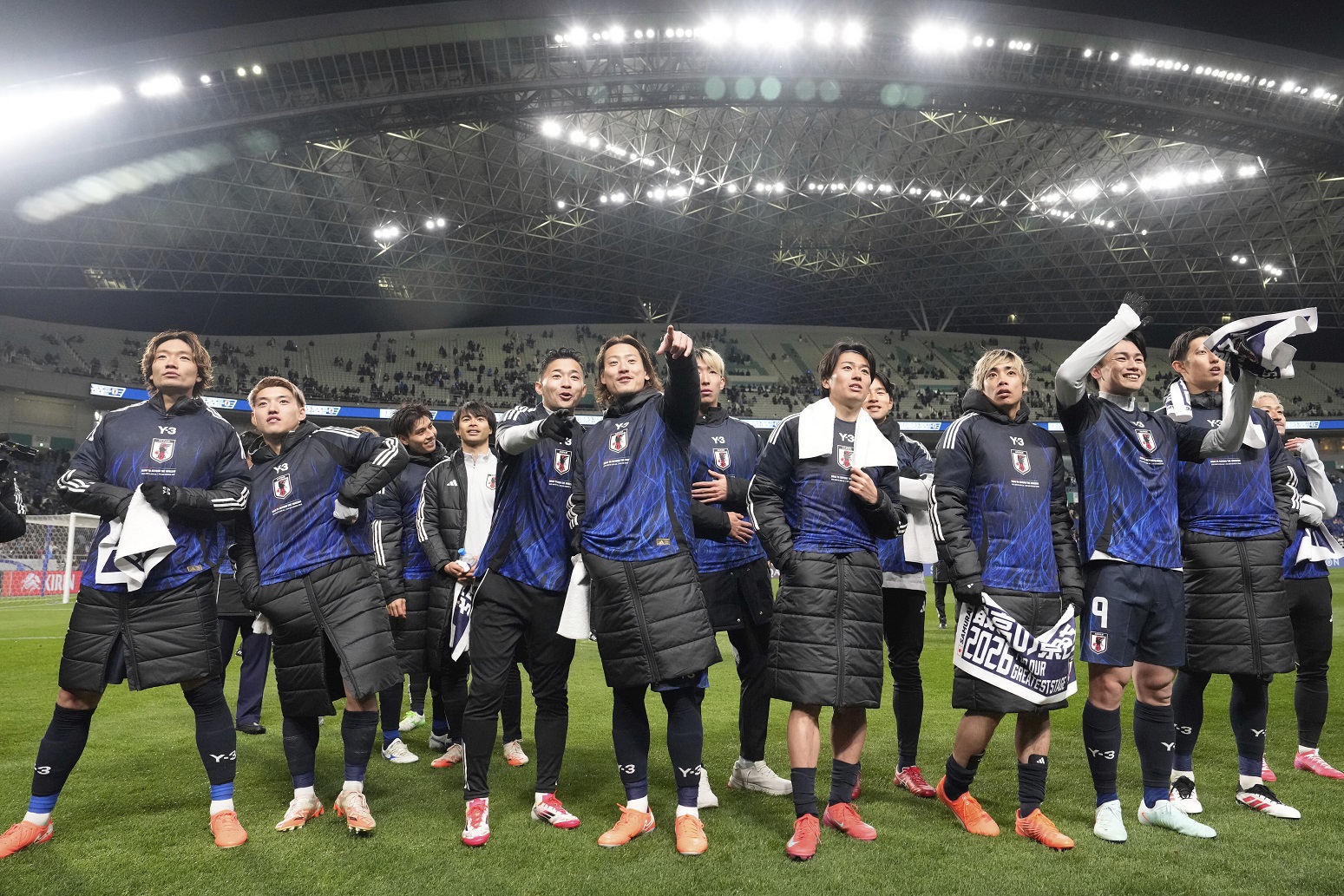 日本代表、2026年W杯に一番乗り | 朝日ウイークリーデジタル(Asahi Weekly DIGITAL)日本語解説付きで読めて聴ける英字新聞