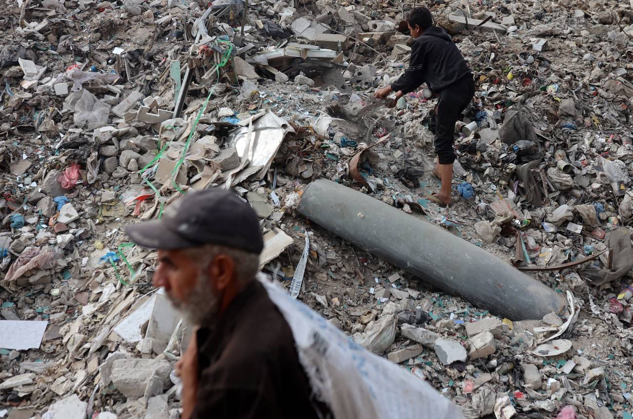 パレスチナ経済が過去最悪の下落　２年で３割減