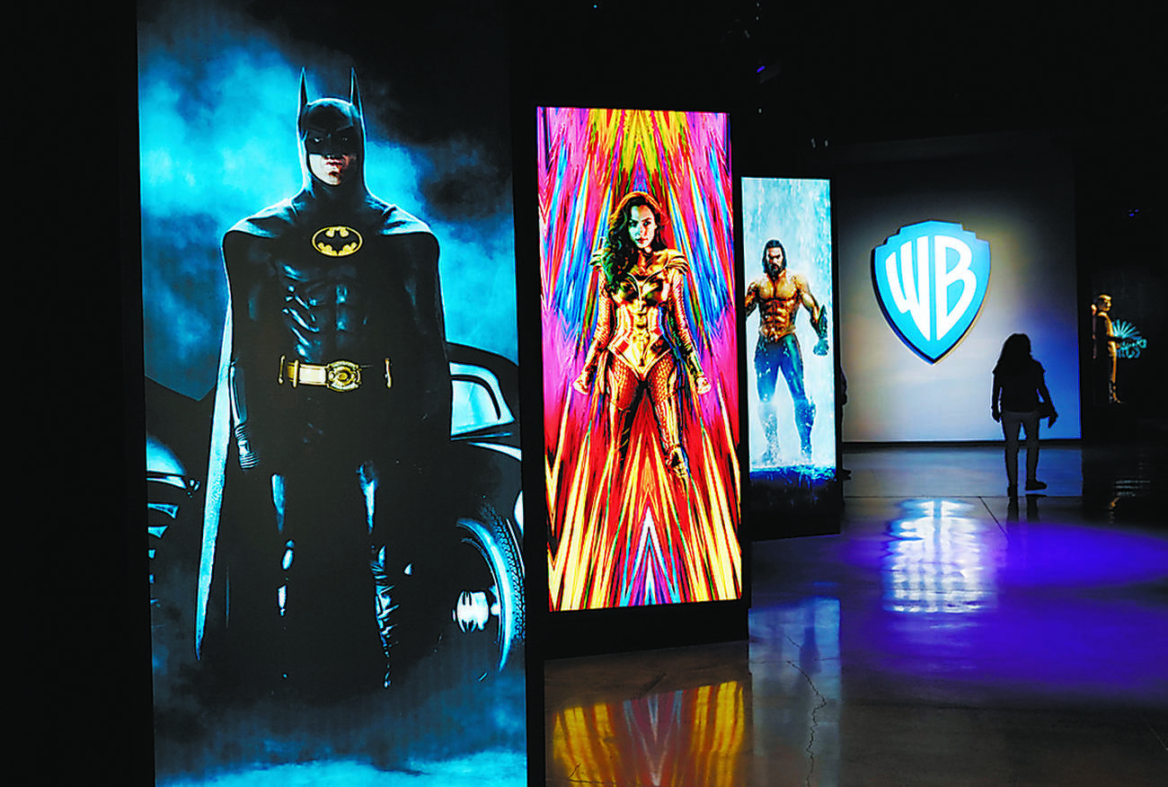 パラマウント、ネットフリックス上回る金額でワーナーに敵対的買収開始　トランプ政権とのパイプも誇示