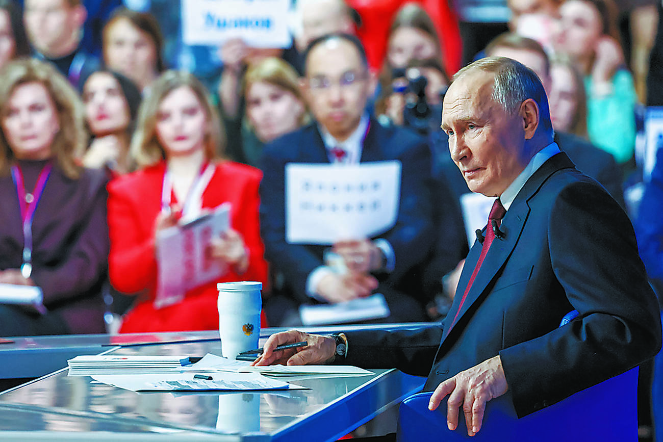 プーチン大統領、ウクライナ和平で譲歩否定　恒例の年末会見で強気発言