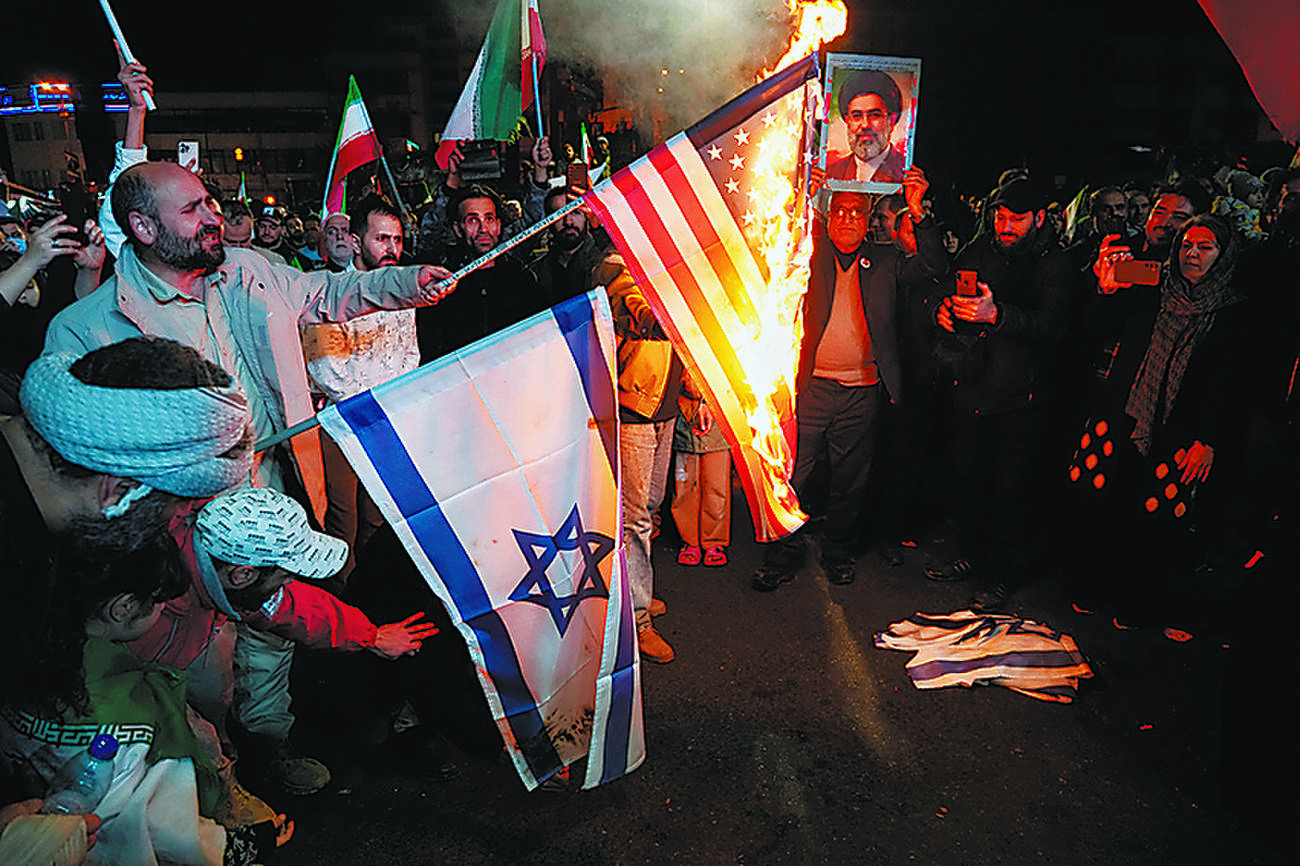 U.S.-Iran peace talks end without agreement, delegations leave Pakistan