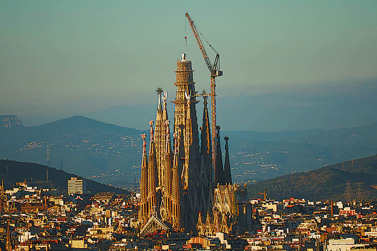 Sagrada Familia now world’s tallest church